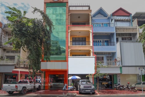 3 Floor Shophouse For Rent on Preah Monivong Blvd. (Near Central Market)