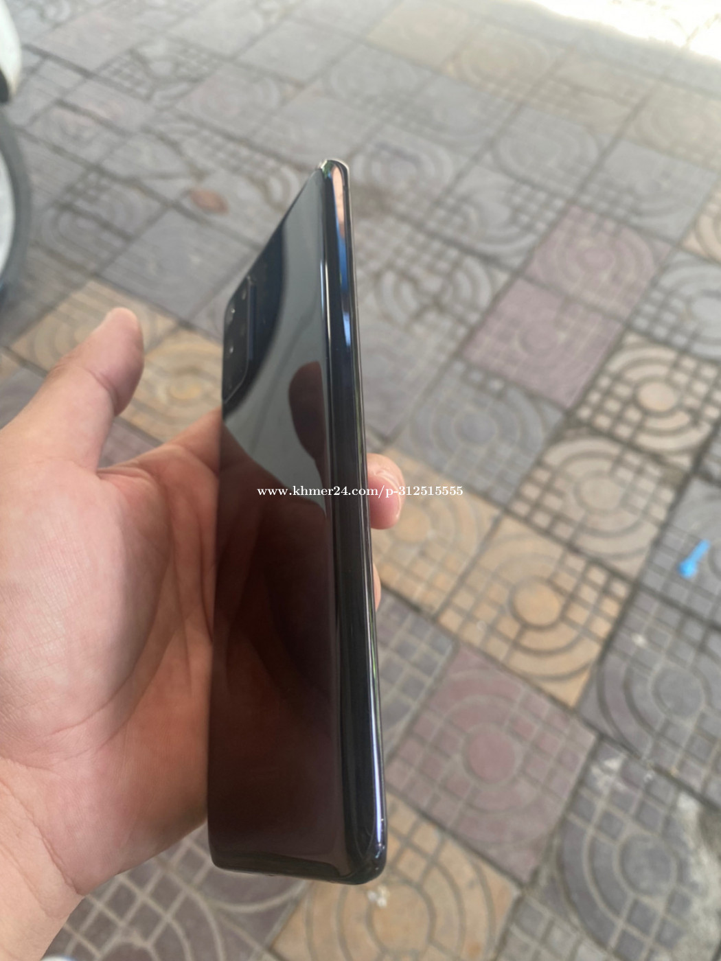 Galaxy S20 Plus 5G ខូច Price 40.00 in Stueng Mean chey 1, Cambodia