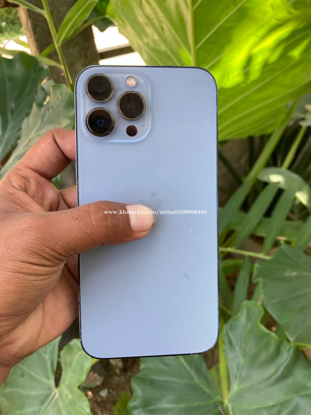 iPhone 13 pro max lock SiM Price 410.00 in Chaom Chau 1, Cambodia
