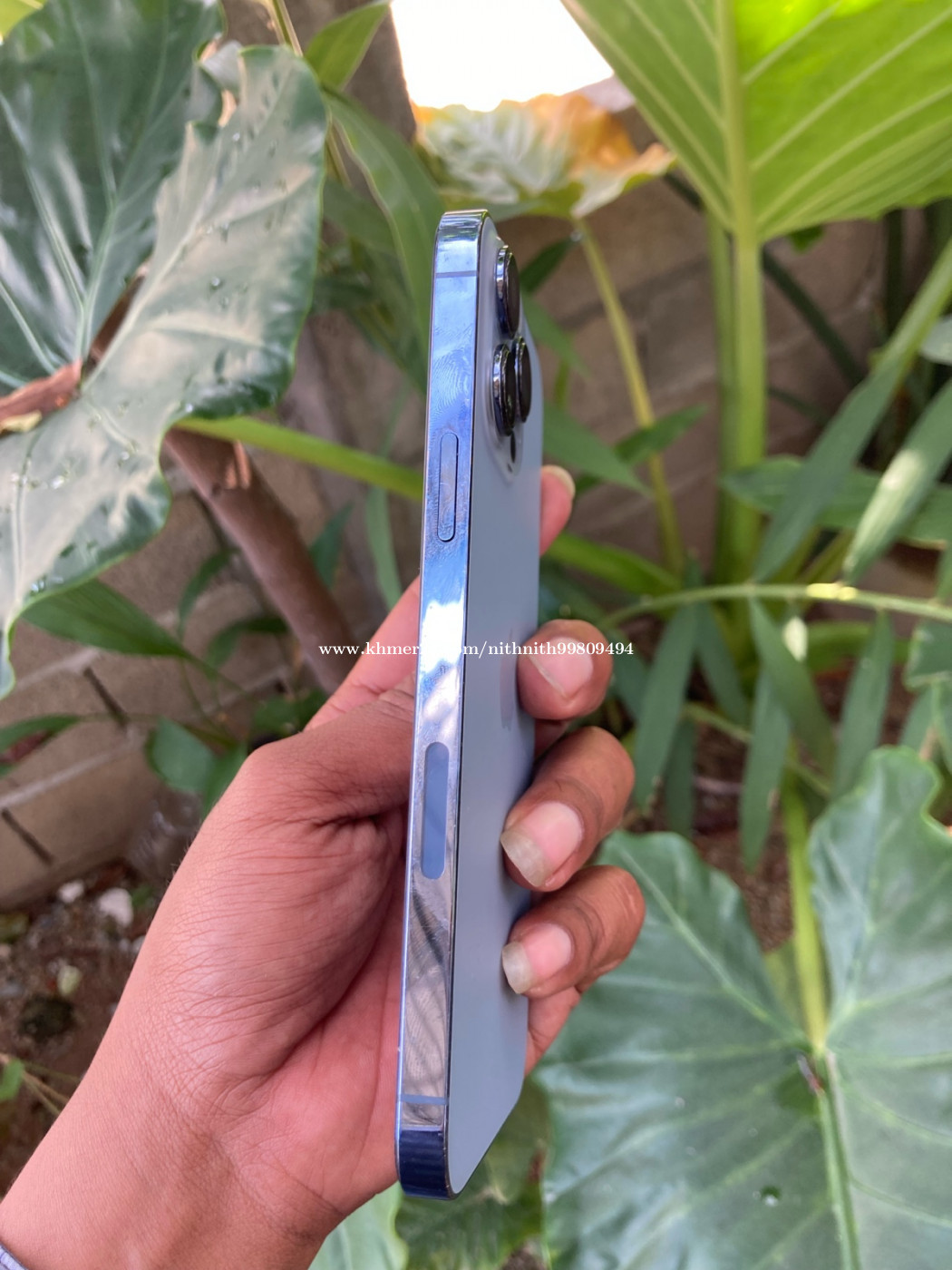 iPhone 13 pro max lock SiM Price 410.00 in Chaom Chau 1, Cambodia