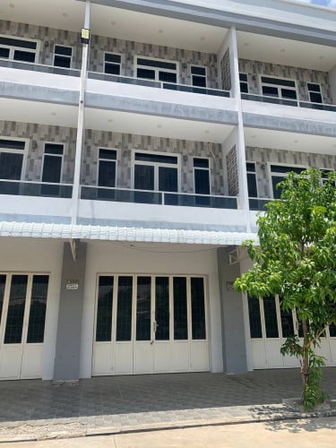 ផ្ទះជួលក្បែរផ្សារខេស៊ី/មុខប្រលាន