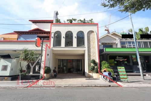 Shophouse For Rent in BKK1 Phnom Penh