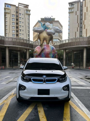 BMW I3 2014 ប្រើអគ្គិសនី ក្រដាស់ពន្ធ