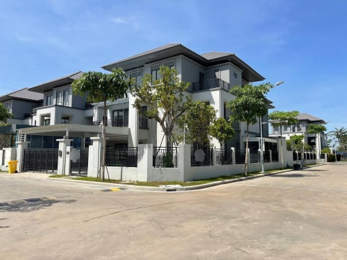 🌻Single Villa For Sale At Chip Mong 60m