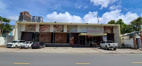 Land for Sale Urgent ៖ On Big Road 566