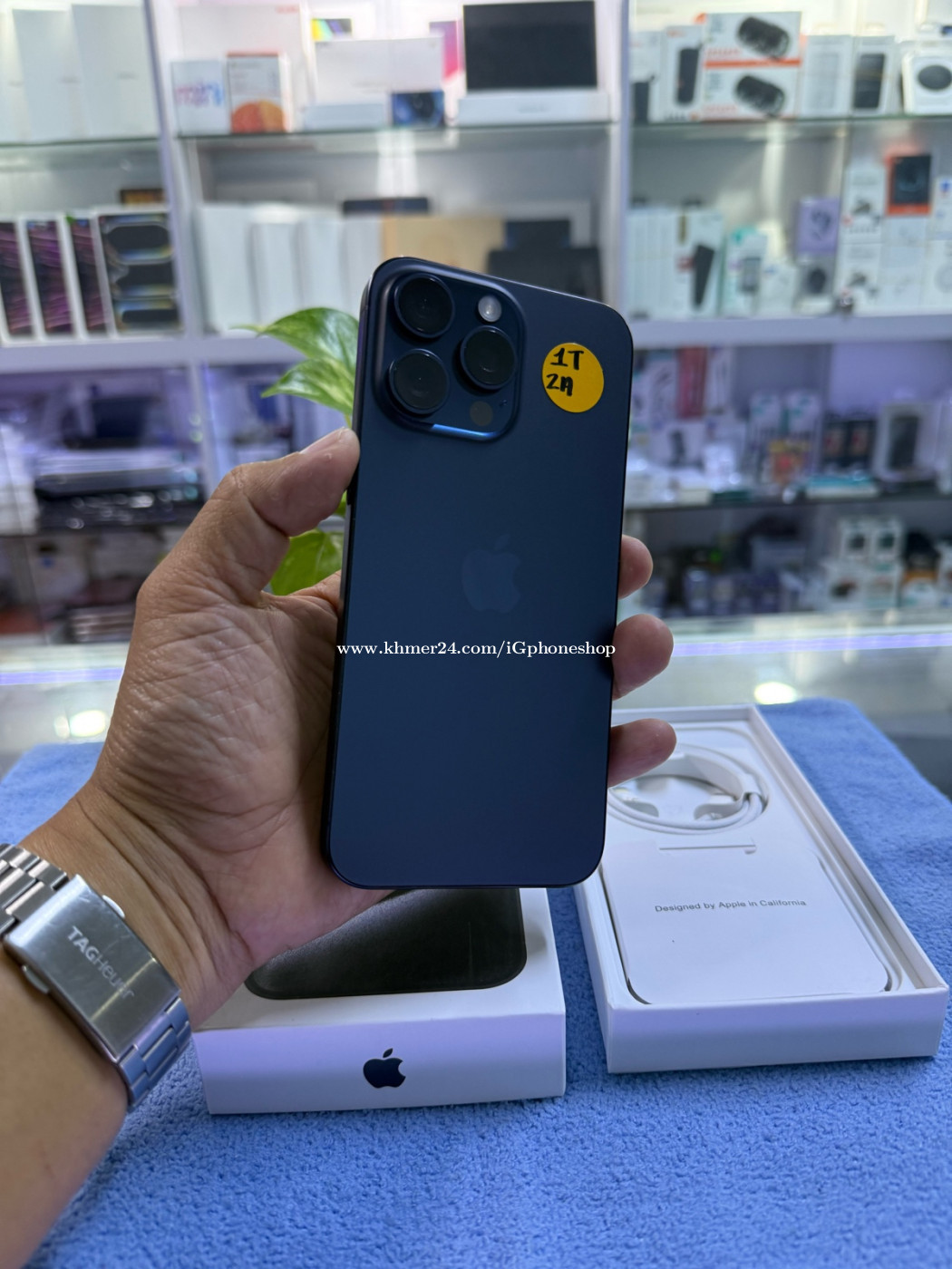 iPhone 15 pro max 1TB ZA Price 1295.00 in Tuol Tumpung Muoy, Cambodia
