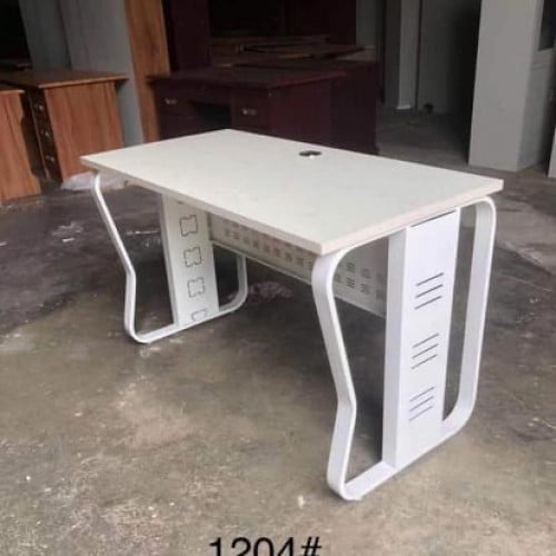 តុការិយាល័យ​