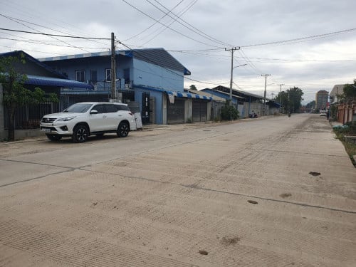 ផ្ទះជួលនៅក្រុងច្បារមន ខេត្តកំពង់ស្ពឺ House for Rent