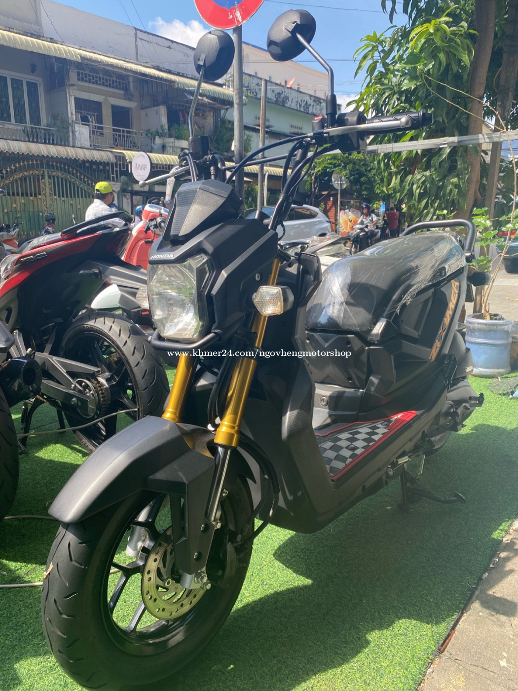 Honda Zoomer X 016 Price 980.00 in Veal Vong, Cambodia NH motor shop