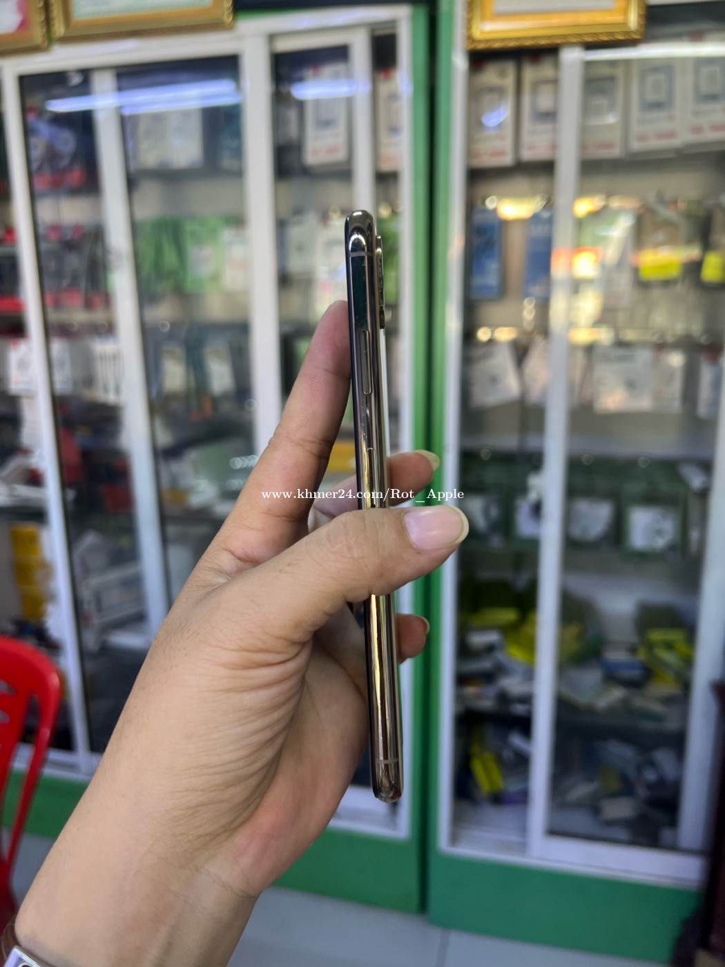 iPhone XS Max Price 190.00 in Tuol Sangkae 1, Cambodia ជាង រ៉ូត