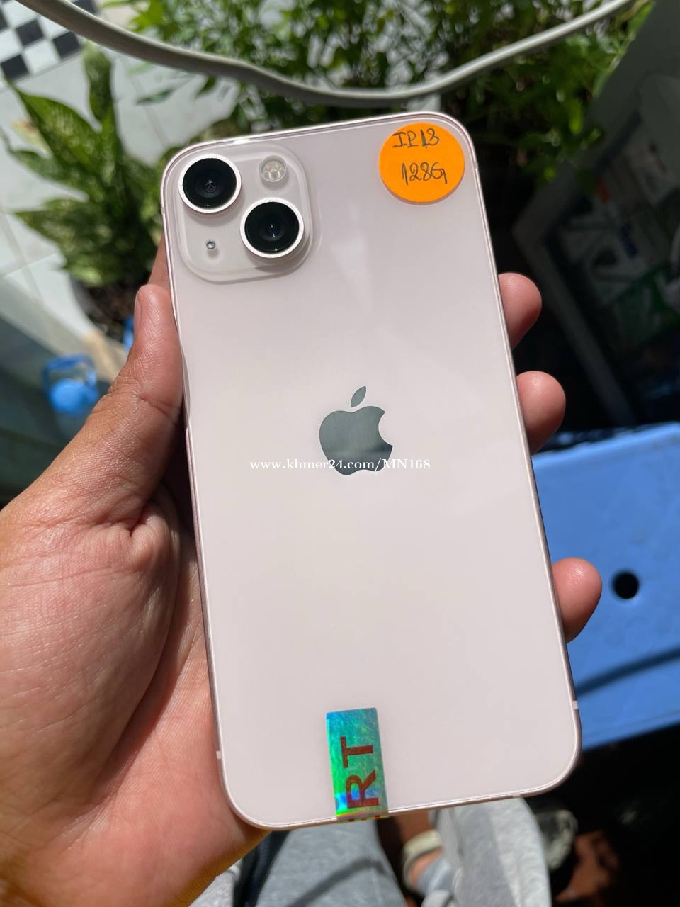 iPhone 13 Price 400.00 in Boeng Prolit, Cambodia ERTSt198 Phone