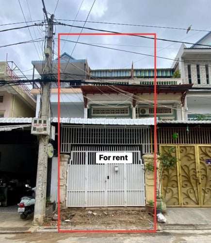 ផ្ទះសម្រាប់លក់ រកសុីបាន នៅទូលទំពូង  Shop house for rent at Toultompong