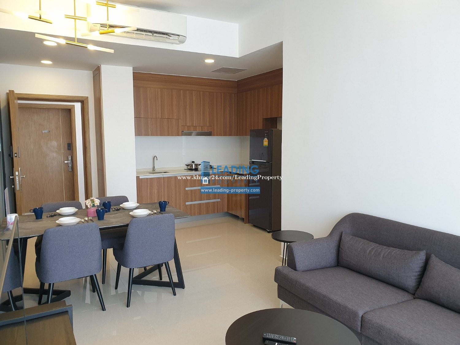 N997 Swimming Pool and Gym, 2 Bedrooms Condo Unit For Rent Price 600