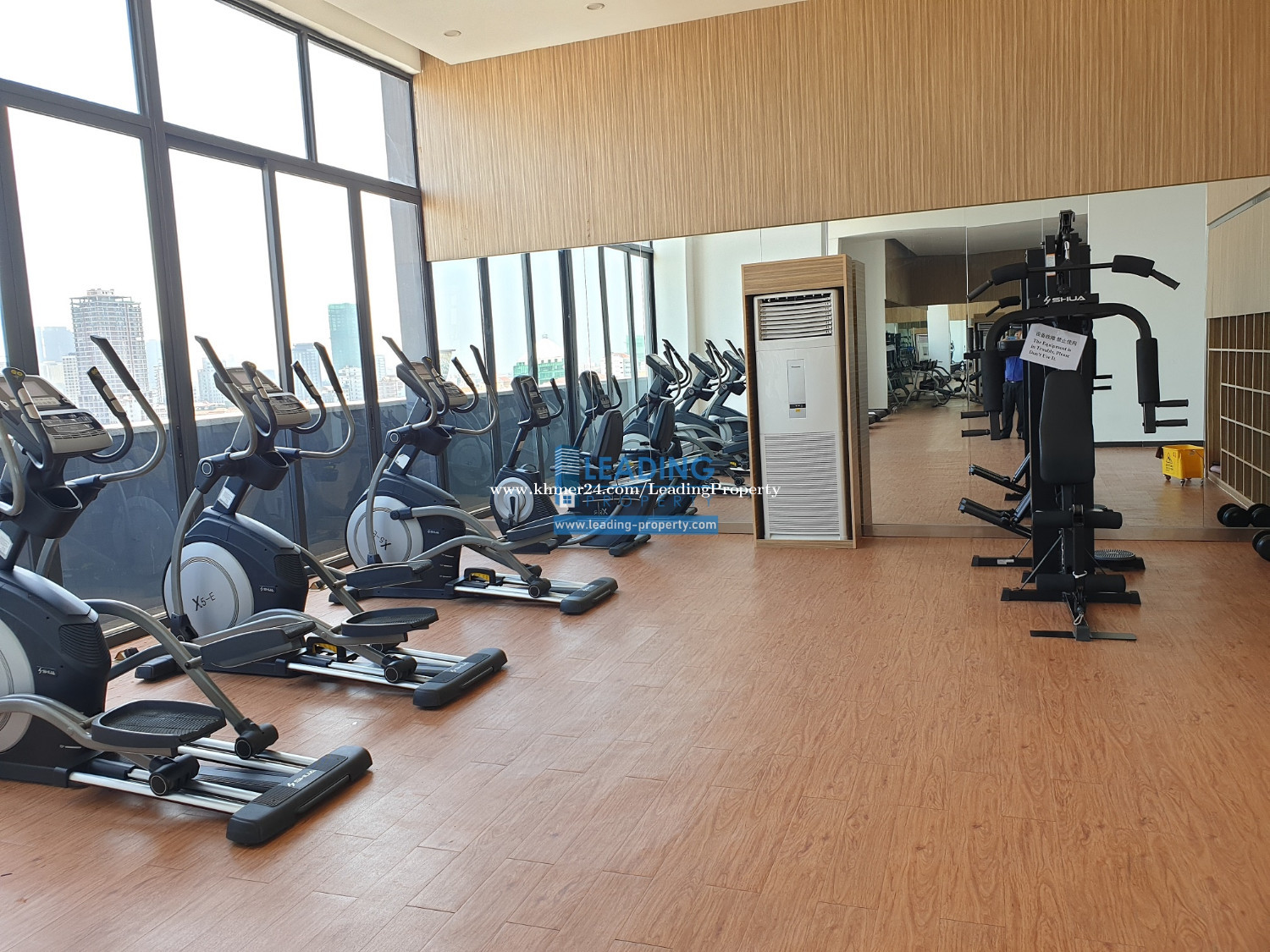 N997 Swimming Pool and Gym, 2 Bedrooms Condo Unit For Rent Price 600