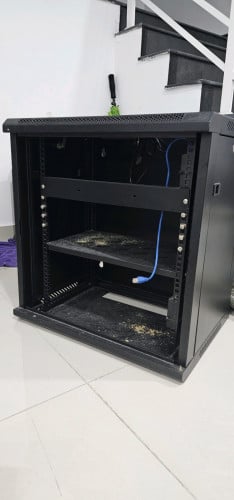 ទូ Wreck តម្លើងប្រព័ន្ធ កាមេរ៉ា និង Internet