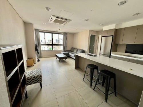 🌻Big One Bedroom For Rent At Toul Kork