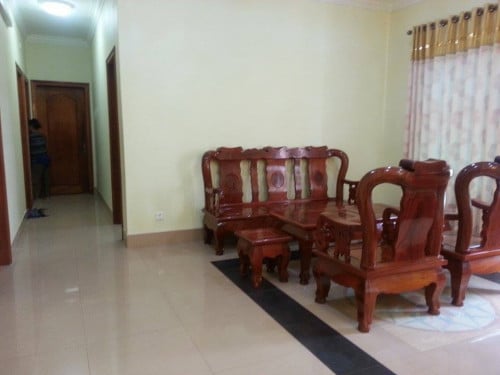 ផ្ទះវីឡាសម្រាប់ជួល ទួលគោក - Villa For Rent in TUOL KORK