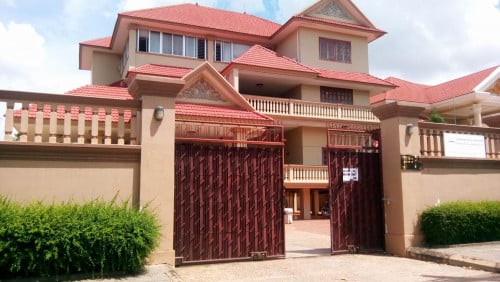 ផ្ទះវីឡាសម្រាប់ជួល ទួលគោក - Villa For Rent in TUOL KORK