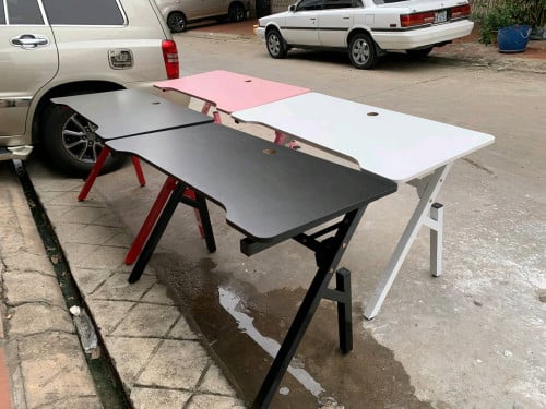 Game table New and study