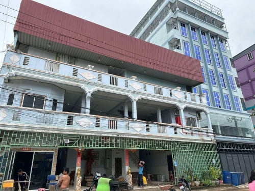 អាគារសម្រាប់ជួល ក្រុងប៉ោយប៉ែត