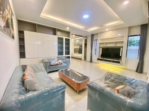 Single villa for rent near ISPP school