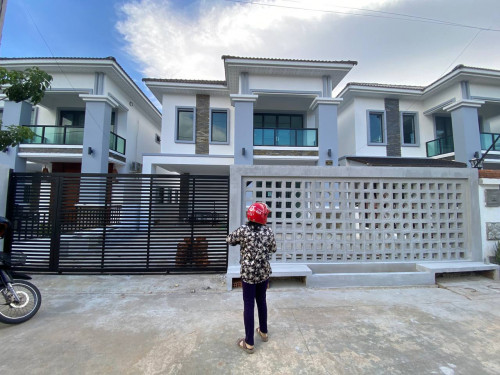 ផ្ទះវីឡា លក់ ឬជួល 400$ - សុវណ្ណារី វីឡា គម្រោង៣  | Rent or Sale - Sovannary Villas Project 3