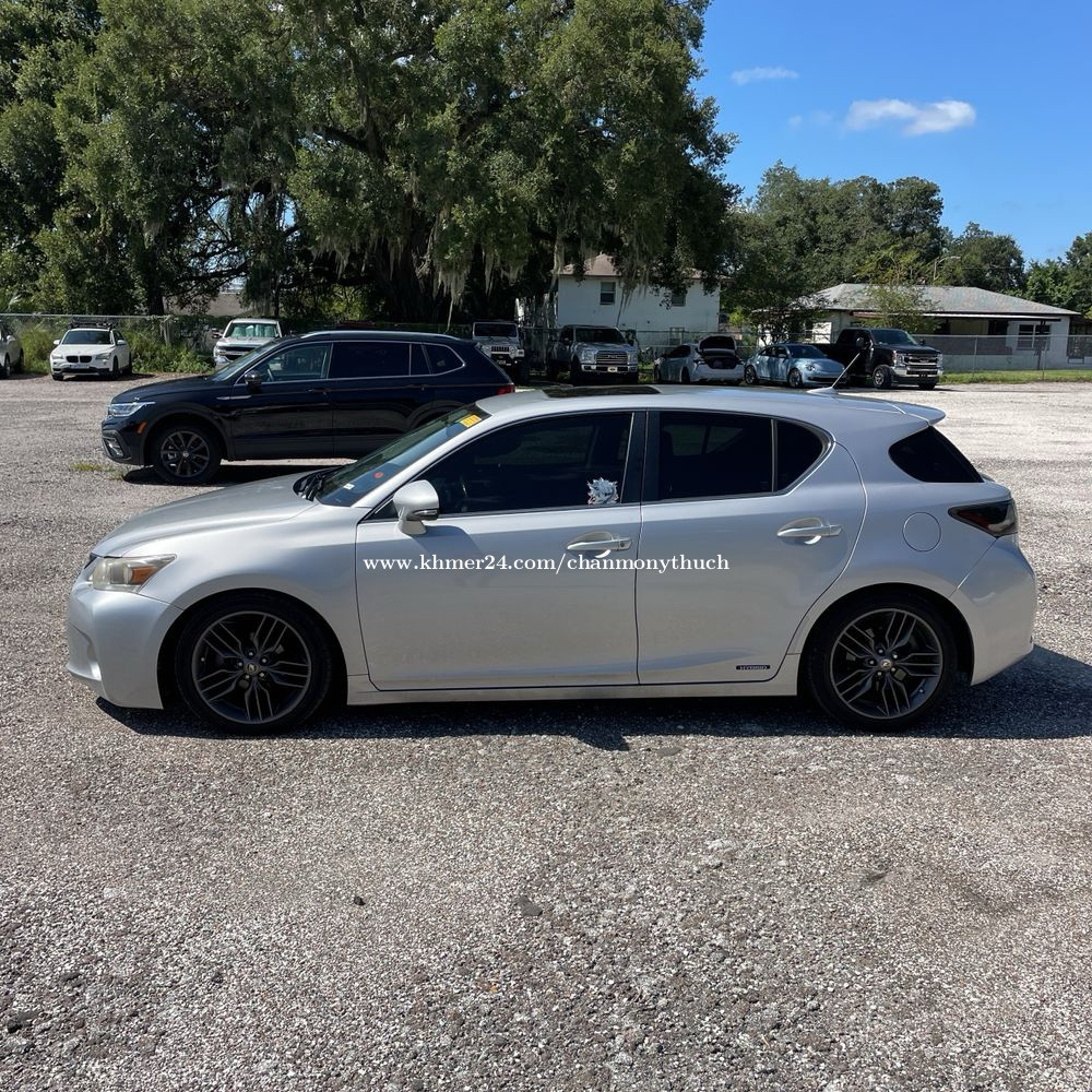 Lexus CT 2012 price 16200.00 in Tuol Sangkae 1, Ruessei Kaev, Phnom