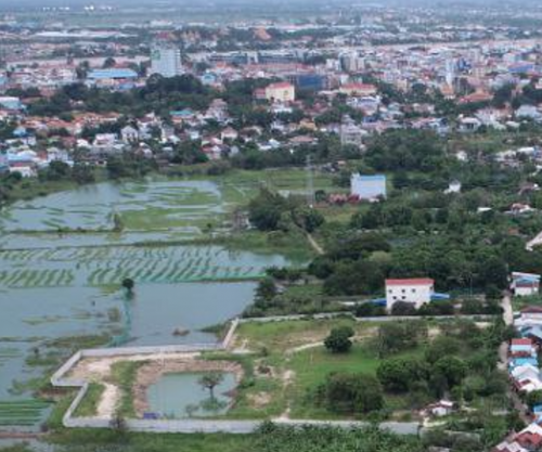 ដីសម្រាប់លក់ទីតាំងនៅជិតផ្លូវ60ម និងអុីអន3/Land for sale Near St.60m and Eaon Mall3