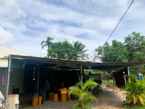 ๐ Warehouse Available for Urgent Sale at a Special Price (Negotiable).