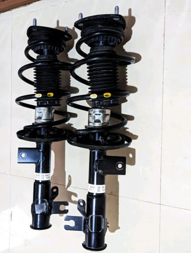 ប៊ូមមុខសុីន Mazda3