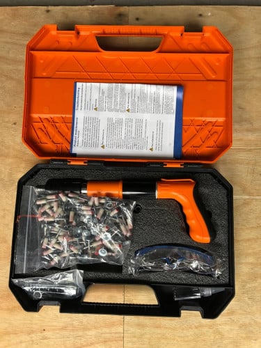 កាំភ្លើងបាញ់ដែកគោល