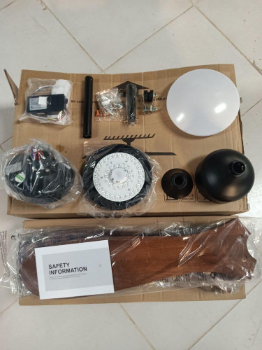 កង្ហារជាប់ពិដាន Ceiling Fan