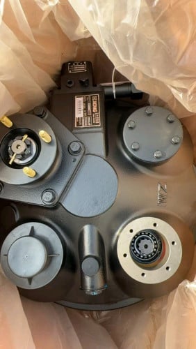 ទទួលកម្មង គ្រឿងបន្លាស់គ្រឿងចក្រ