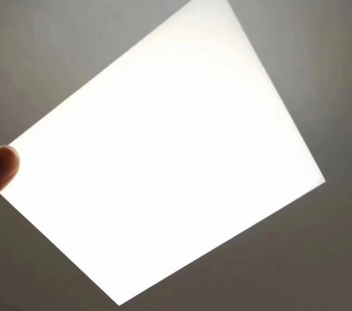 Poly Carbonate