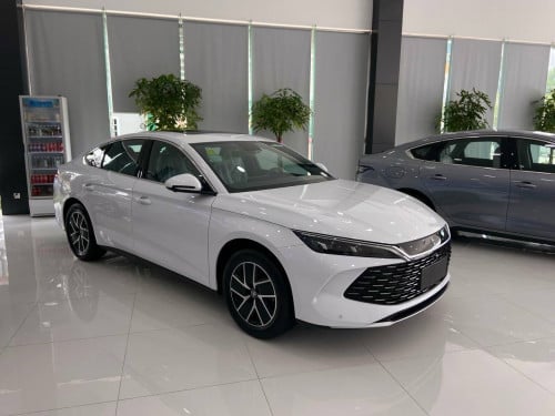 រថយន្ត(BYD Qin L 2024) បានចូលមកមុនគេនៅកម្ពុជាជាមួយក្រុមហ៊ុន(LT Auto)បងប្អូនអាចអញ្ចើញមកមើលបាន❤️