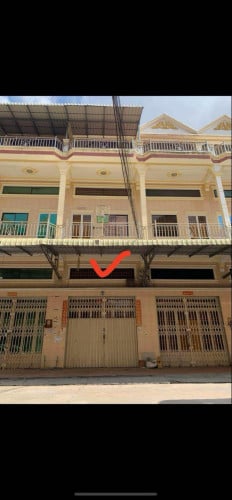 ផ្ទះ​លក់ម្ដុំ​ បឹងសាឡាង​ តម្លៃ​ 185,000$​ (អាចដាក់ជួលបានចន្លោះពី​ 300$-500$)