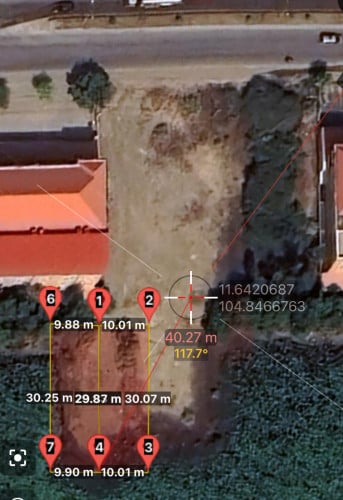 ដី10x30 ចំនួន២ឡូ ចំងាយពីផ្លូវកប់ស្រូវ កែងផ្លូវហាណូយ ៧០០ម៉ែត្រ