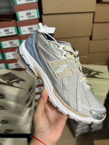 New Balance 1906 Men And Women Shoes