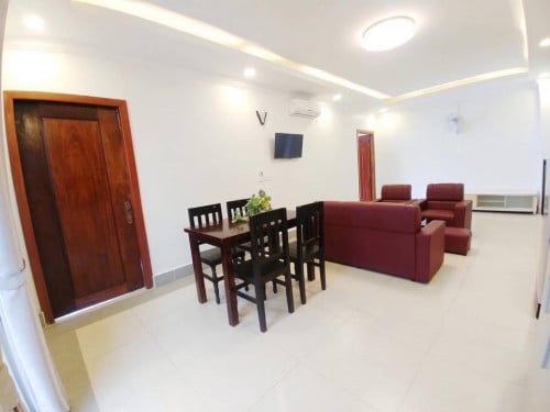អគារសម្រាប់ជួល / BUILD FOR RENT (In Tomnob Tuek area)