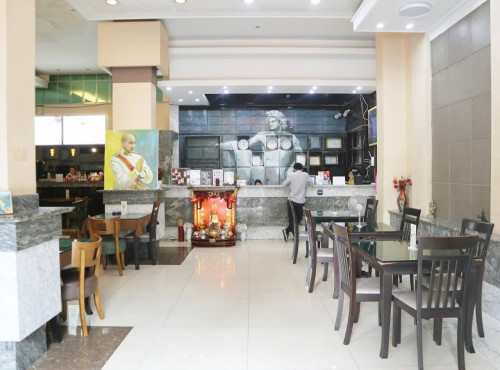 អគារសណ្ឋាគារ សម្រាប់ជួល | HOTEL BUILD FOR RENT (In 7 Makara area)