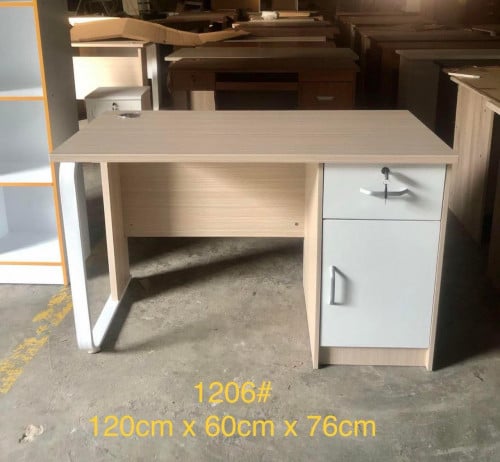 តុធ្វេីការ.