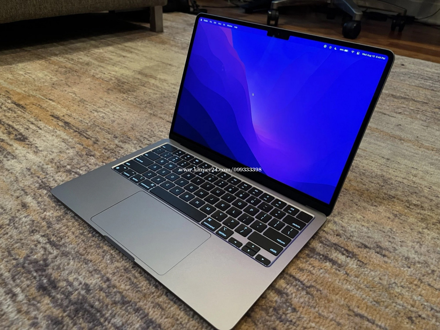 ត្រូវការទិញ MacBook Air m2 256 space gray price $700.00 in Nirouth ...