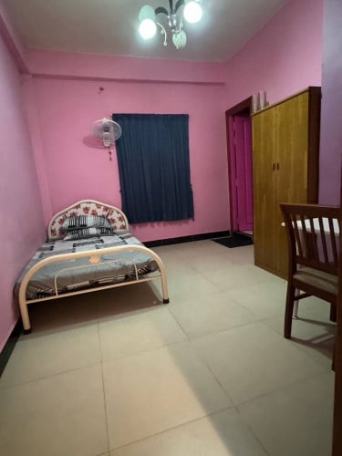 បន្ទប់ជួល