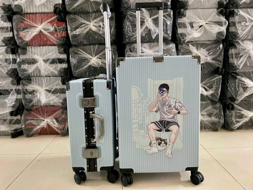 វ៉ាលីសោកឹបសាច់ល្អ