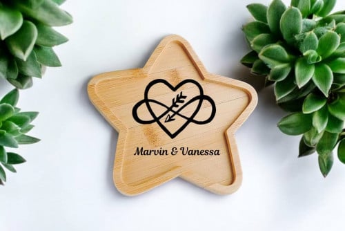 Custom Star Wooden Shape for Wedding Souvenir (Name/Initials & Logo Only)