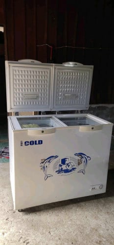 អីវ៉ាន់ផ្ទះបាយ និងអីវ៉ាន់ហាងជាច្រេីនទៀត