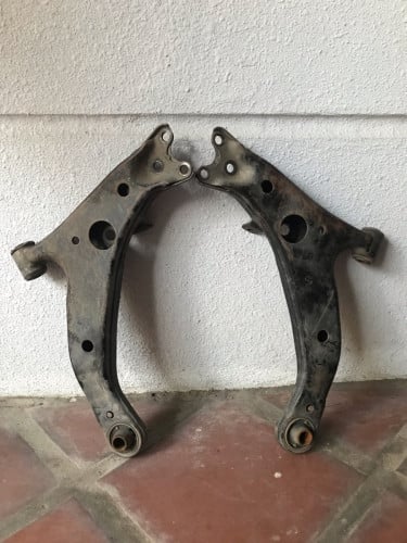 ស្លាបប្រចៀវហ្សុីន កូរ៉ូឡា 93=»96