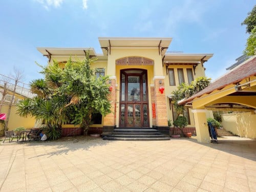 វីឡាសម្រាប់ជួល នៅដូនពេញ / VILLA FOR RENT IN DAUN PENH area