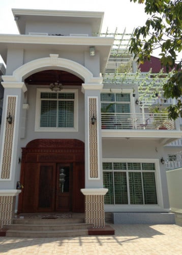 8bedrooms Villa For Rent In Khan Chamkamorn Area