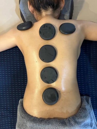 Aromatherapy Hot Stone Massage (38$/ 90 min/ Per Person)